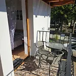 홈스테이 Goscinne Zosia 코스실리스코