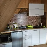홈스테이 Goscinne Zosia 코스실리스코
